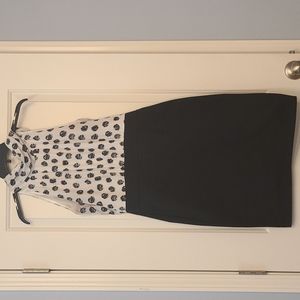 Elegant black and white size 8 sleeveless dress